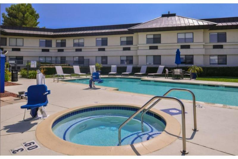 Holiday Inn Express Walnut Creek By Ihg Екстер'єр фото