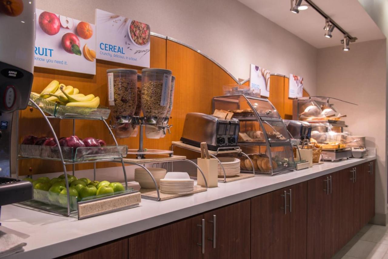 Holiday Inn Express Walnut Creek By Ihg Екстер'єр фото